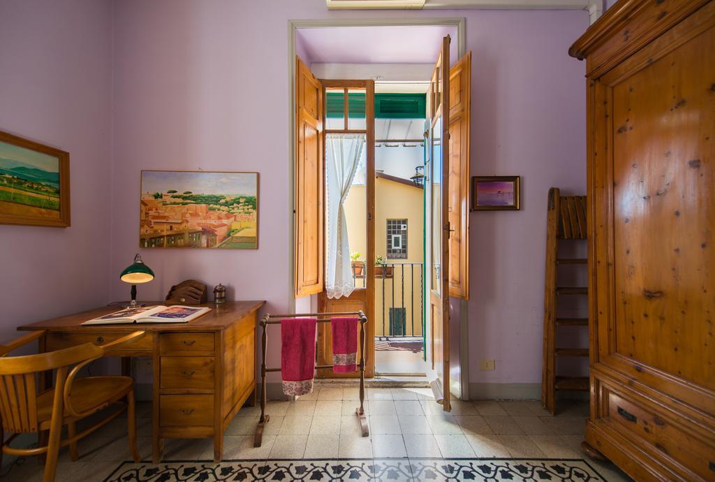 Colosseo Holiday House Рим Екстер'єр фото