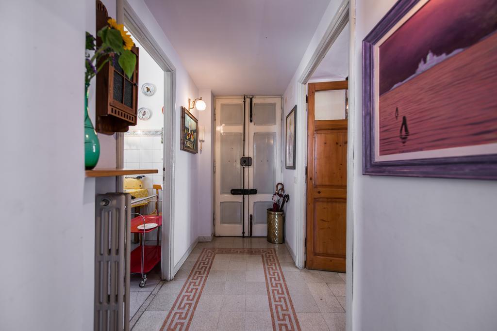 Colosseo Holiday House Рим Екстер'єр фото